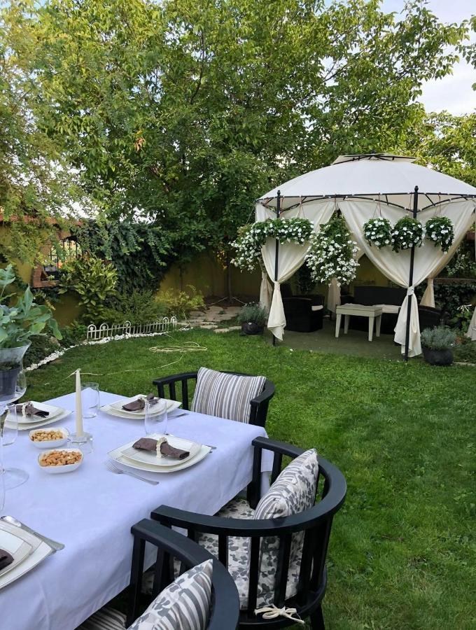 Lux Garden Home D Κουμάνοβο Εξωτερικό φωτογραφία